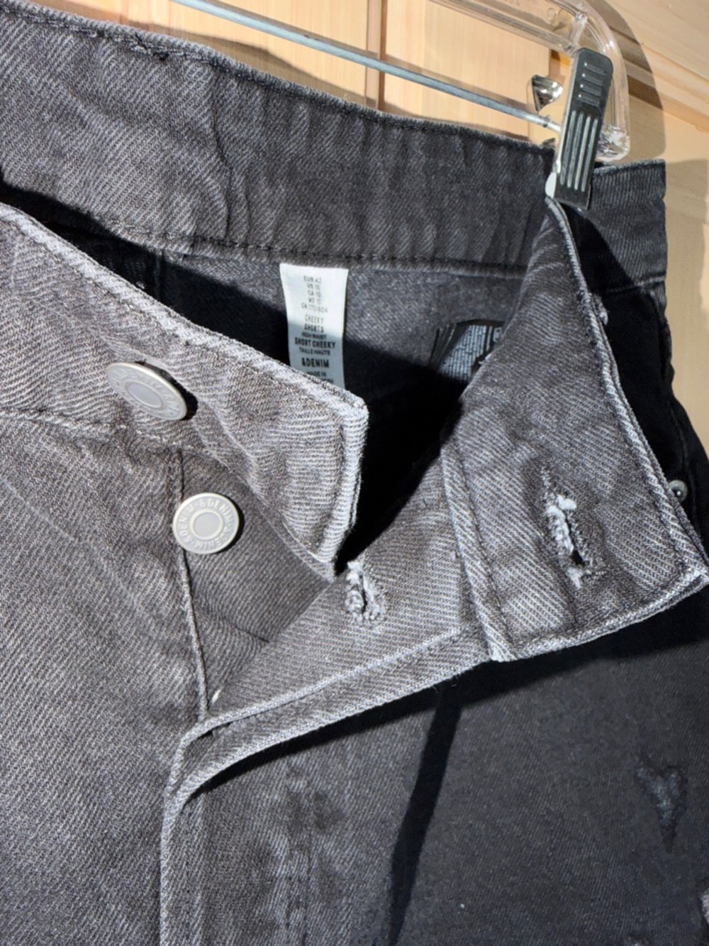 Classic Black Frayed Denim Jean Shorts for Women - Picture 5 of 7